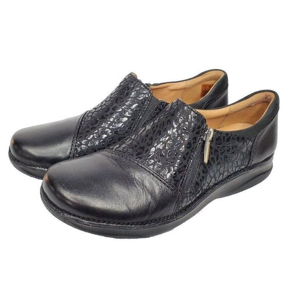 Clarks Unstructured Comfort Leather Shoes 7 M Black Animal Print Texture Zip - Picture 2 of 9
